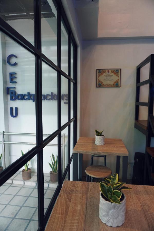 Cebu Backpackers Hostel Exterior photo